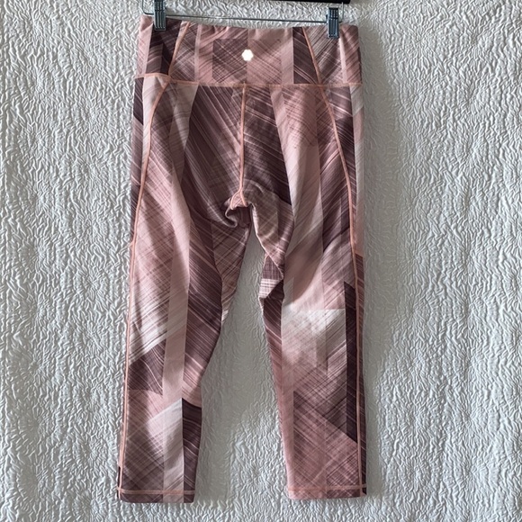 Nanette Lepore Compression 7/8 Crop Leggings - Picture 3 of 7